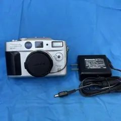 【ジャンク】Panasonic デジタルカメラ DMC-LC5 本革ケース付 ジャンク】Panasonic デジタルカメラ DMC-LC5 本革ケース付