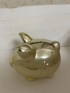 金色　ブタ貯金箱