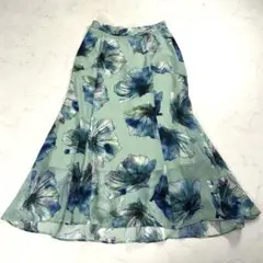 大人気完売✨23SS Sov. 花柄サテンフレアスカート M