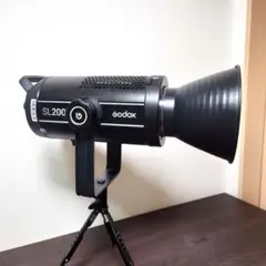 【ほぼ未使用】GODOX SL200II  Led 付属品多数 H1ba534870529413fb2577065d6cde