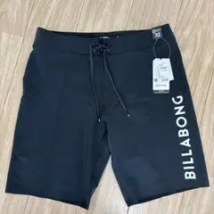 BILLABONG ブラック水着 32サイズ