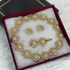 ●未使用●NINA RICCI ニナリッチ チョーカー・ネックレス イヤリング