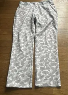美品 PUMA 迷彩柄 ゴルフパンツ グレー メンズ ストレート ストレッチ