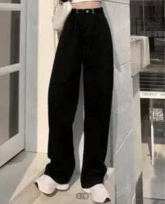 黒のハイウエストワイドレッグパンツ　ジーパン