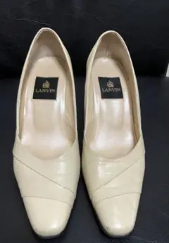 LANVIN 白ベージュ パンプス 23.5cm