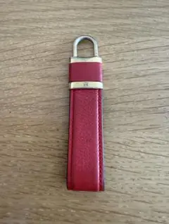 LOEWE レッドレザーキーホルダー