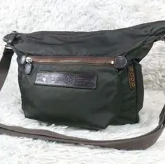 Item thumbnail for item 637e6df6-90c3-42b6-bd02-76e24eaf74c2