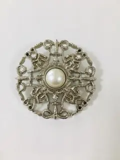 Item thumbnail for item be09ba28-646d-4d28-bbc4-8a6609a00c8b