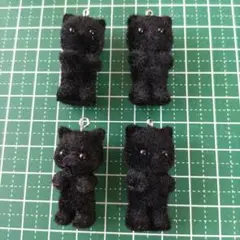 黒ネコのチャーム【4個】