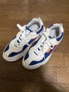 未使用　スニーカー　25cm