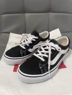 Vans ブラック スニーカー