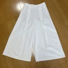 ヒューマンウーマン　パンツ