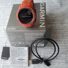 GARMIN INSTINCT ジャンク 元箱　期限切れ保証書　充電ケーブル付