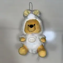 ★美品⭐︎ くまのプーさん 干支ぬいぐるみバッジ うさぎ ボールチェーン付き