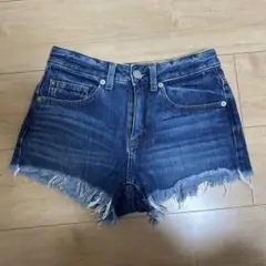 ショートパンツ