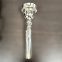 Item thumbnail for item 96f43820-1303-4e41-851c-7127ec85952d