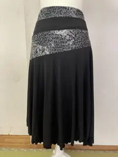 黒レオパード柄アシンメトリックフレアスカート Fサイズ