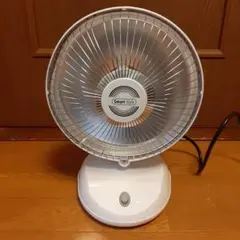 ワイ・エス・エヌ コンパクトパワフルヒーター