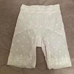 ★お値下げ中★Chabi＊レース補正ガードル　美品