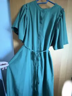グリーン ワンピース Lサイズ