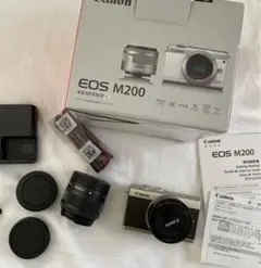 EOS M200 Canon ボディゴールド限定 パンケーキレンズセット 極美品