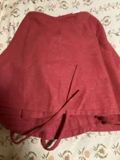コムデギャルソンのとても可愛いスカートです