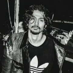 大人気 アディダスオリジナルス　ビッグトレフィグロゴ　Tシャツ　激レア 常田大輝
