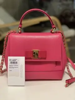 Salvatore Ferragamo サルヴァトーレ フェラガモ