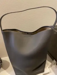 ザロウ the row N/S Park Tote パークトート ラージ
