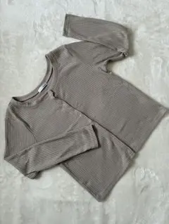 helm ベージュ リブ長袖Tシャツ Ｍサイズ