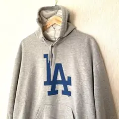 MLB LOS ANGELES DODGERS パーカー