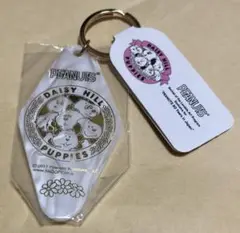 スヌーピー　ホテルルーム　キーリング