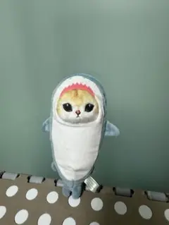 モフサンド　おくるみにゃん　サメ　ぬいぐるみ