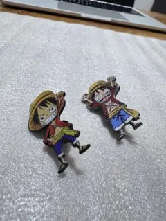ルフィ ピンバッジ 2個セット