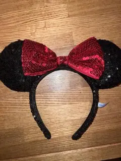 ディズニー　スパンコールカチューシャ