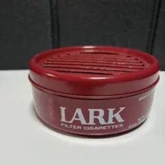 LARK 灰皿　　レトロ、(缶灰皿、ラーク柄)