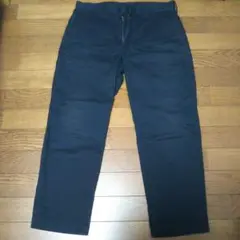 【超低価格！】 ユニクロ 七分ズボン 紺色