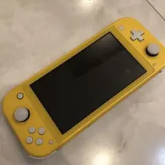 NINTENDO SWITCH LITE イエロー ジャンク品