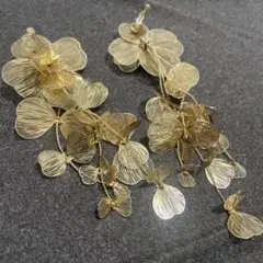 ウェディング　イヤリング　ピアス　ゴールド
