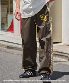 PADRES MLB ナイロンパンツ