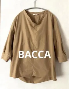 BACCA シャツ ブラウス プルオーバー　ベージュ　七分袖