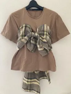 ミュラーオブヨシオクボ　チェックリボン結びTシャツ　ベージュ系　36サイズ