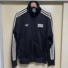 Item thumbnail for item a9610700-f843-4bfb-8144-6e119117d63b