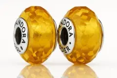２個セット パンドラ golden Murano Charm 品番：791629