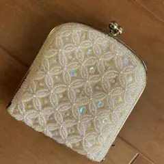 ♡キラキラビーズ刺繍 コインケース 小物入れ。しっかりした作り。