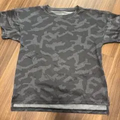 Under Armour Tシャツ