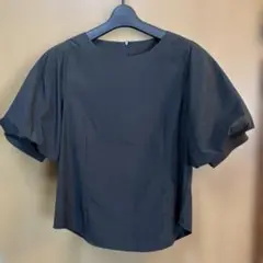 黒 バルーンスリーブ ブラウス