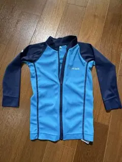 mont-bell ラッシュガード　100センチ