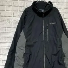 コロンビア　マウンテンパーカー中綿ブラックL ロゴ刺繍アウトドア828