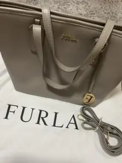 FURLA ★バッグ(グレージュ)(最終値下げ)